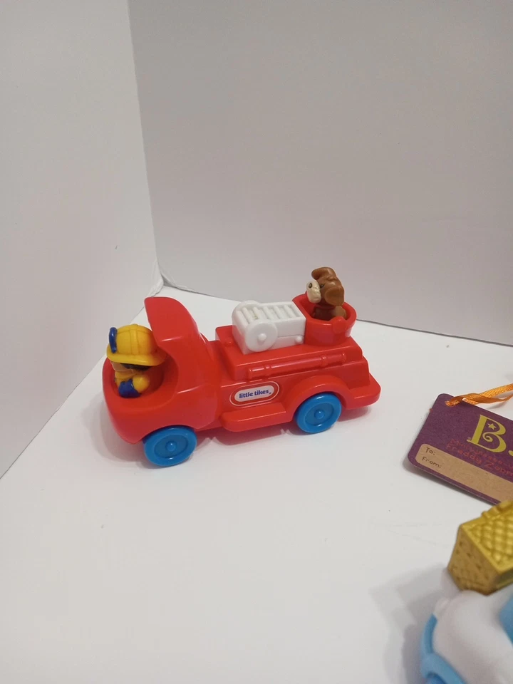 Lote de 17 coches y vehículos de juguete Looney Tunes Fisher Price Hot Wheels 1,4 libras Foto 3 de 4