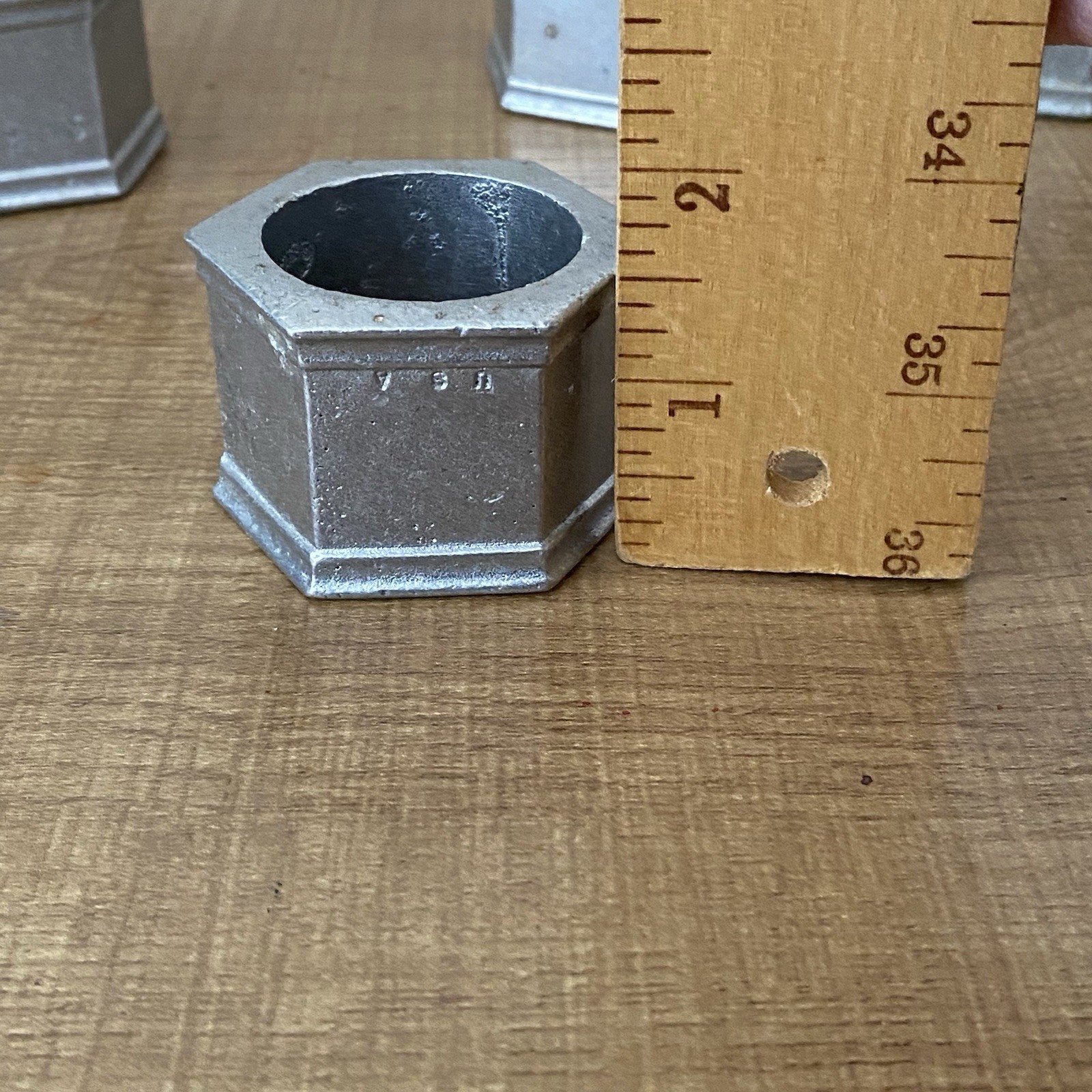 Vtg Wilton Armetale Pewter Hexagon Bolt Shaped Napkin Rings Columbia PA Set of 4 thumbnail 8