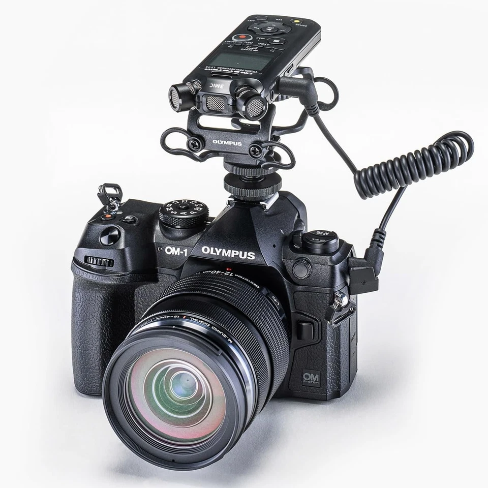 OM SYSTEM Olympus LS-P5 PCM Recorder with tresmic 3-Microphone Bluetooth - Image 4 of 4