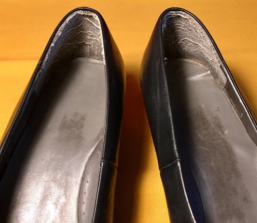 Lovely vintage Hush Puppies court shoes, navy blue, fits 6 - 6.5 - Picture 16 of 19