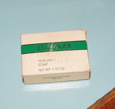 Vintage Coty Emeraude  Perfumed Bar Soap 1.75 oz.