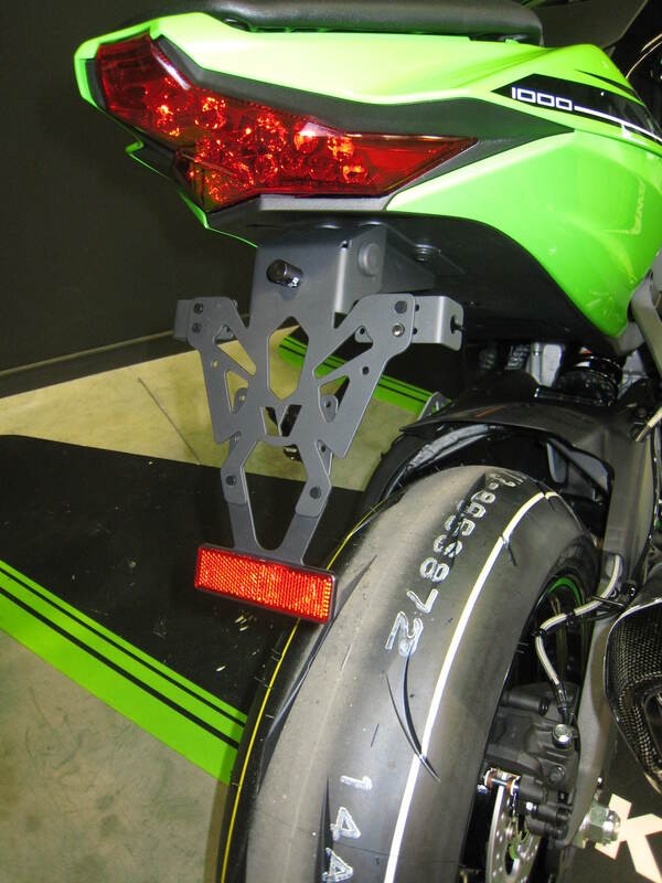 Support de plaque V PARTS noir Kawasaki ZX10R accessoire moto tuning