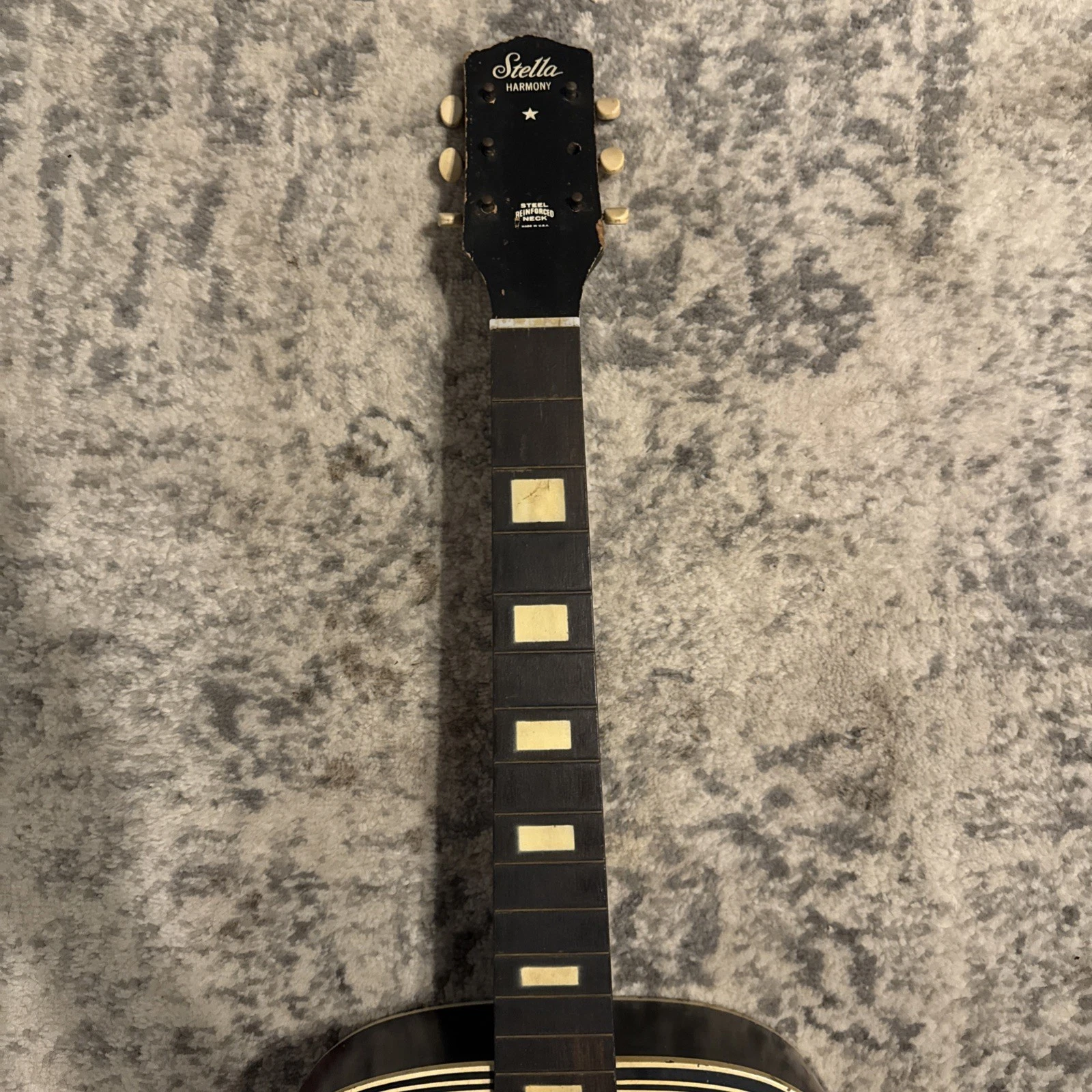 Picture 3 of 12