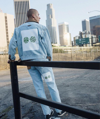 rassvet デニムジャケット　gosha rubchinskiy Gosha Rubchinskiy Pin Detail Denim Zip Jacket, $480 | farfetch.com