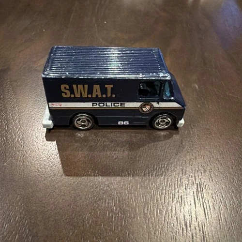 Hot Wheels 1986 Vintage Diecast 1/64 Scene Machines Blue SWAT Police Van