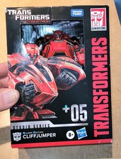 Transformers Studio Series CliffJumper 05 Gamer Edition New in Box