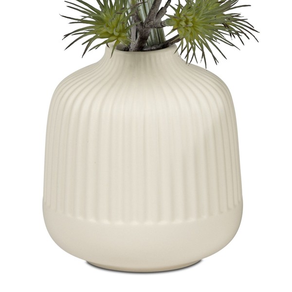 Dekovase Vanilla Mit Relief Rund H. 15Cm Matt Creme Aus Keramik Formano Wa-image