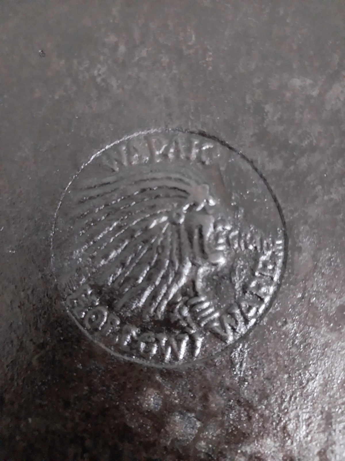WAPAK Hollow Ware #8 Indian Head Cast Iron Skillet