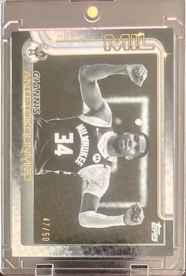 2025-2026 Topps Giannis Antetokounmpko Blackout /50