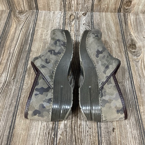 Dansko Professional Clogs Womens Size EU 38 US 7.5-8 Camo Suede Comfort Shoes - Picture 7 of 12