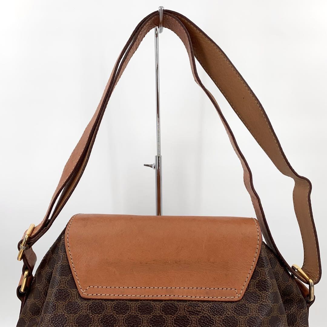 CELINE Macadam Triomphe Drawstring Shoulder Bag B… - image 5