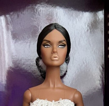 Integrity Toys Belle Mariee Poppy Parker Obsession Convention 