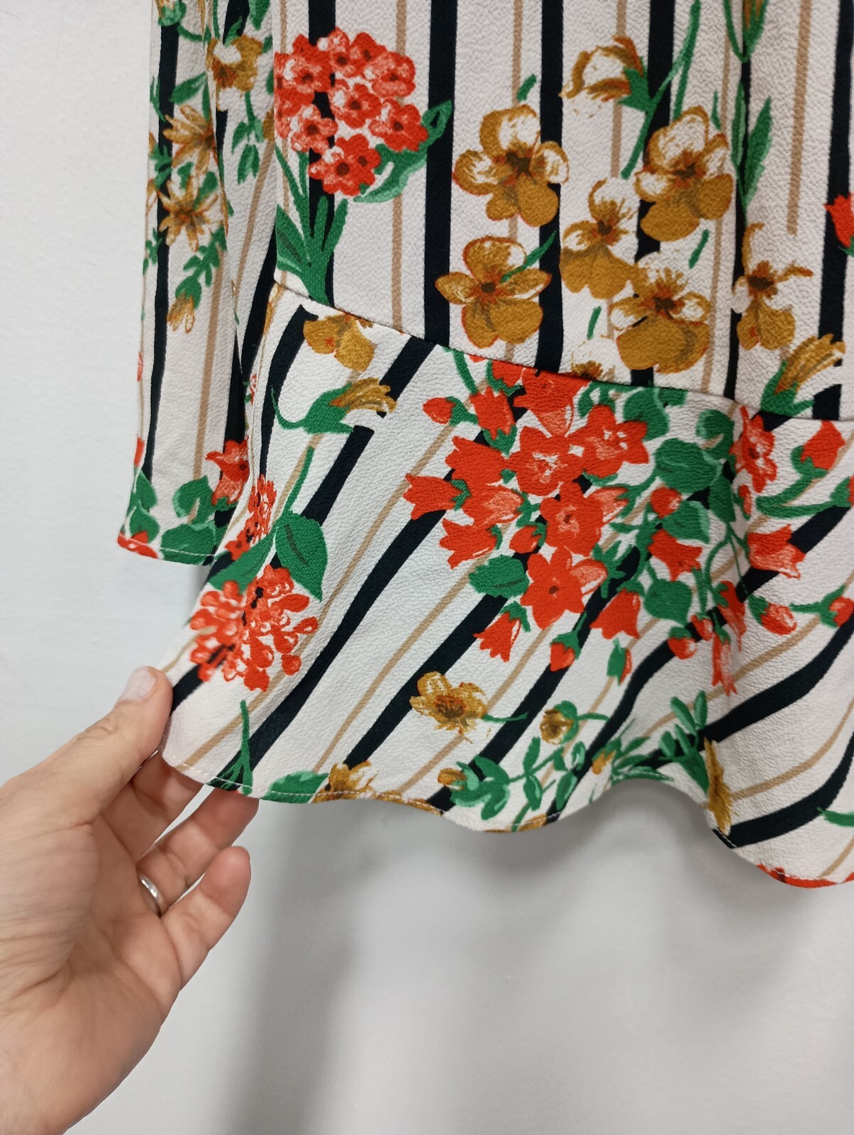 Zara Basic Collection Womens Wrap Blouse Small Mu… - image 4