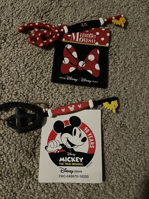 Disney Exclusive Minnie Mouse Collectible Key Limited Edition UK & Mickey US