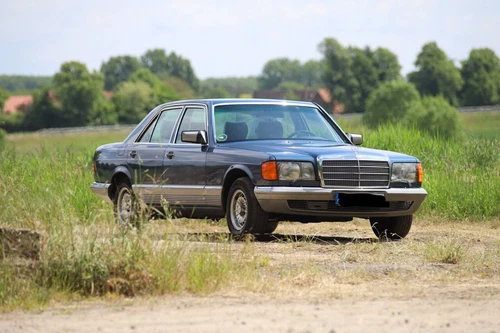 Mercedes-Benz 500 SE (W126) mit Classic Data Bewertung, H-Kennzeichen und umfang