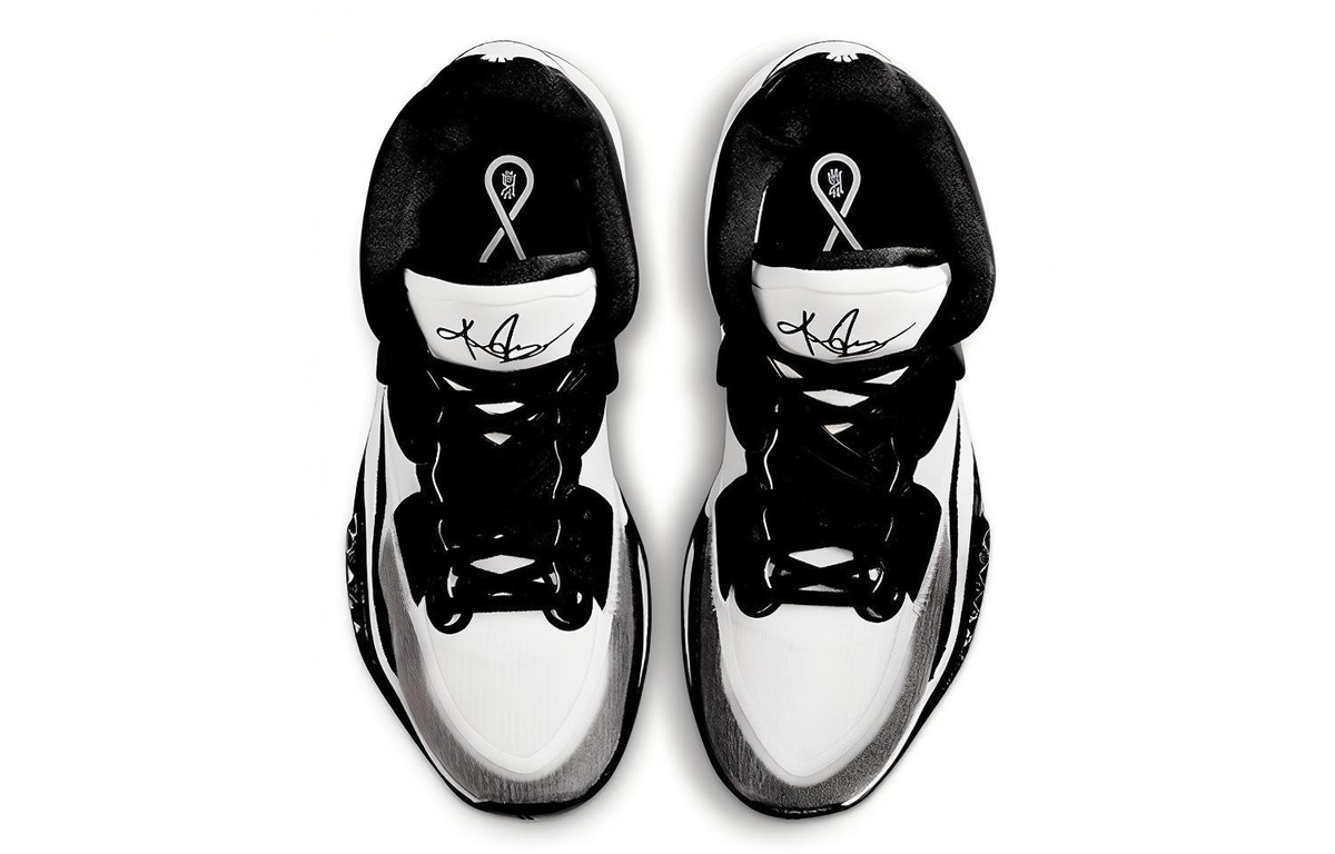 Size 10 - Nike Men display picture 1