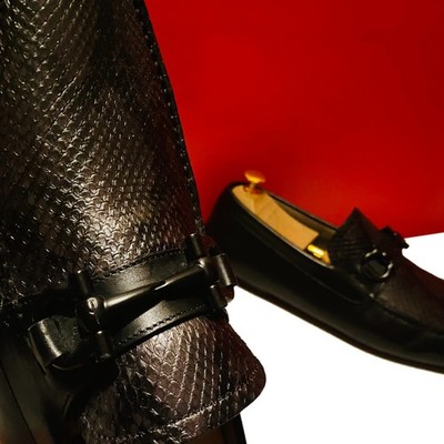 $1589.00 !! FERRAGAMO MEN RUSTY BLACK PYTHON LEATHER LOAFERS SHOES SIZE 9.5 E