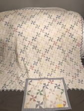 Pinwheel Quilt And 1 Sham 78x78 Hand Quilted Scalloped Edges
