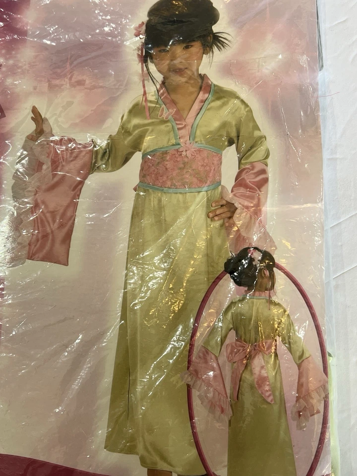 Plum Blossom 公主和服女孩服装 尺寸 M 带头发装饰和欧比 — 第 3/4 张图片