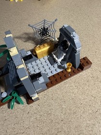 Lego Indiana Jones Crystal Skull Chauchilla Cemetery Battle Used 99% Complete