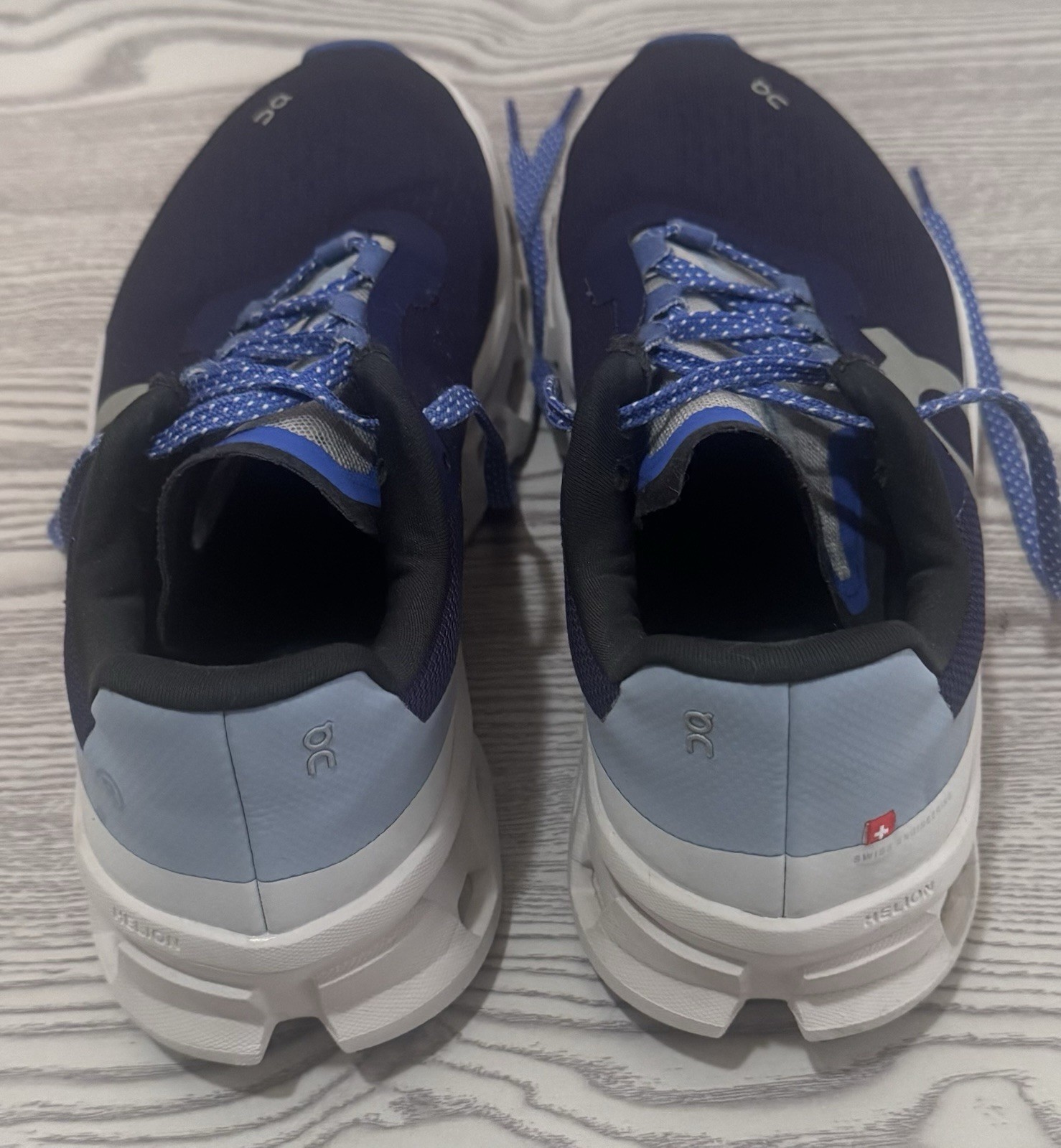 Women’s ON CLOUD Swiss Engineering Cloudmonster S… - image 3