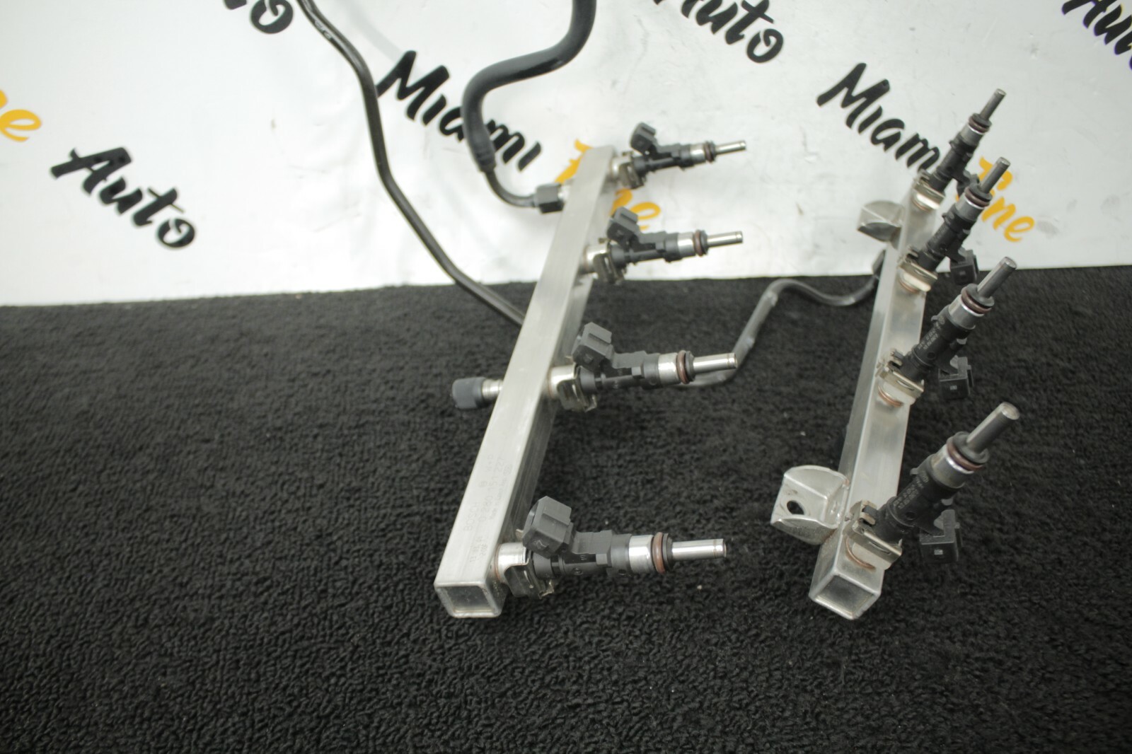 2014 MASERATI GRANTURISMO S FUEL INJECTORS W/ RAILS PAIR OEM