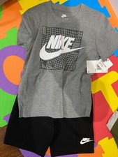 Nike Boy 2 Piece T-Shirt  Shorts Set DRI-FIT Gray, Black  White Size 7 NEW