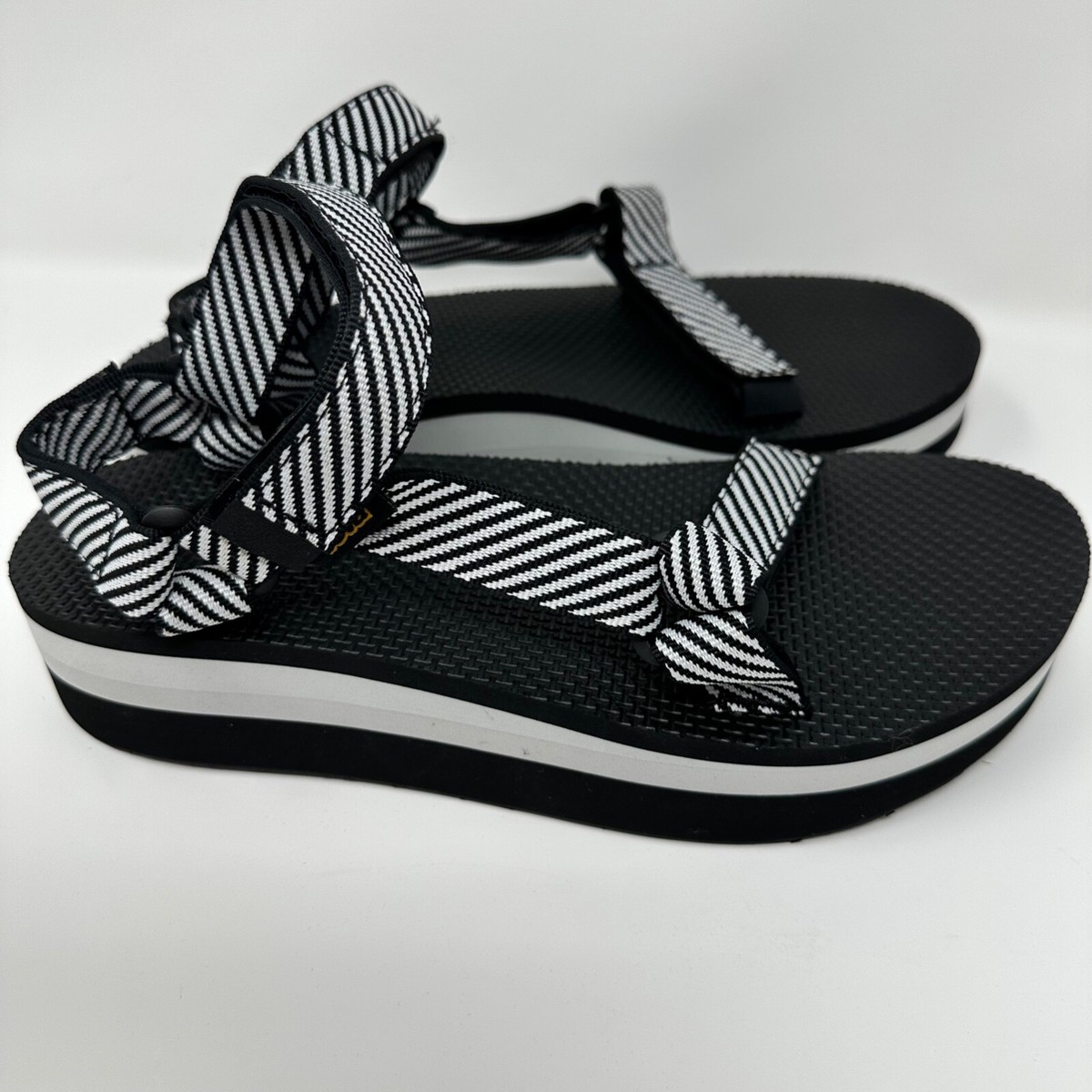 Teva Black White‎ Strappy Sport Sandals F3019A USA 9 Women main image 3