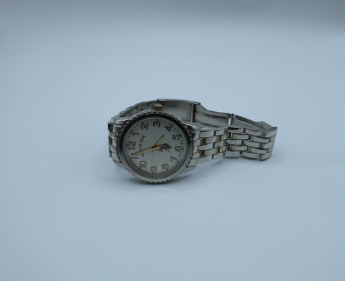 US POLO ASSN. Reloj con correa de acero inoxidable caja redonda esfera plateada - Imagen 15 de 19