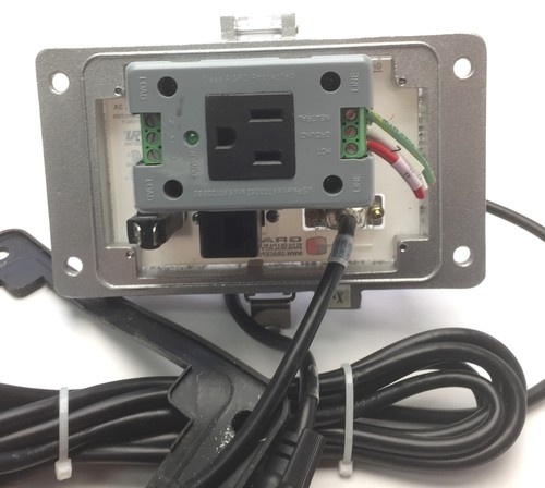 Grace P-P1R2-M3RF3 Panel Interface Connector DB9, RJ45, GFI Duplex Outlet Type 4 - Picture 3 of 5
