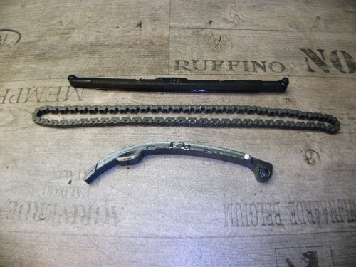 Yamaha YZF-R6 RJ03 Bj.99-02 Steuerkette mit Führungsschienen Gleitschiene