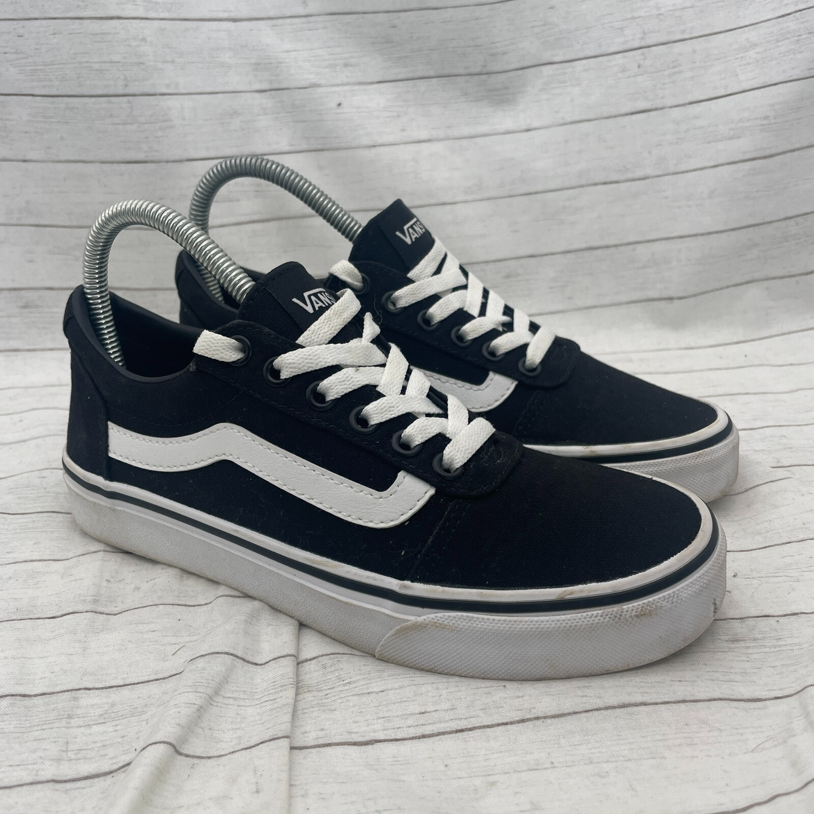 Vans Old Skool Black White Suede Sneakers Womens Size 7 500714-image
