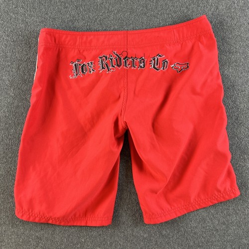 Fox Riders Co Girls Board Shorts Sz 9 Red ACTUAL 34x11 Snap Spell Out #4332 - Picture 7 of 7