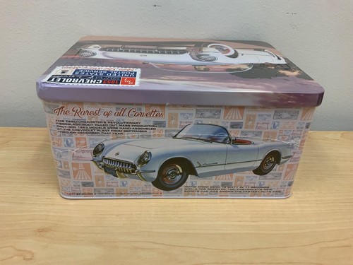 AMT 1:25 Scale Unbuilt “USPS Collectible Tin” ‘53 Chevrolet Corvette Sealed Read - Picture 4 of 6