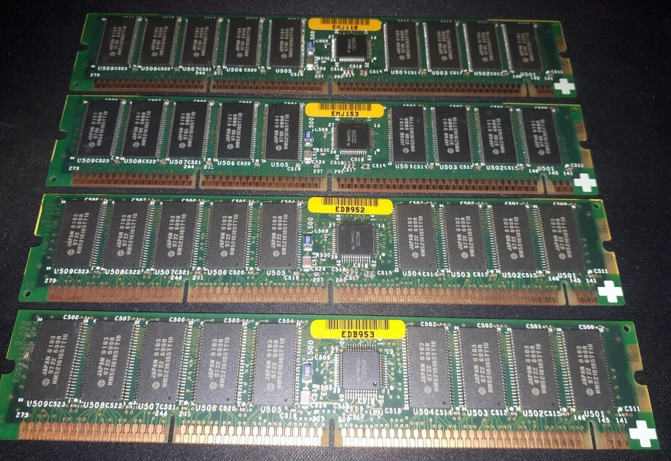 128MB Silicon Graphics 32MB x 4 PC100 030-0876-002 ECC Unbuffered 168-Pin DIMM - Image 4 of 4