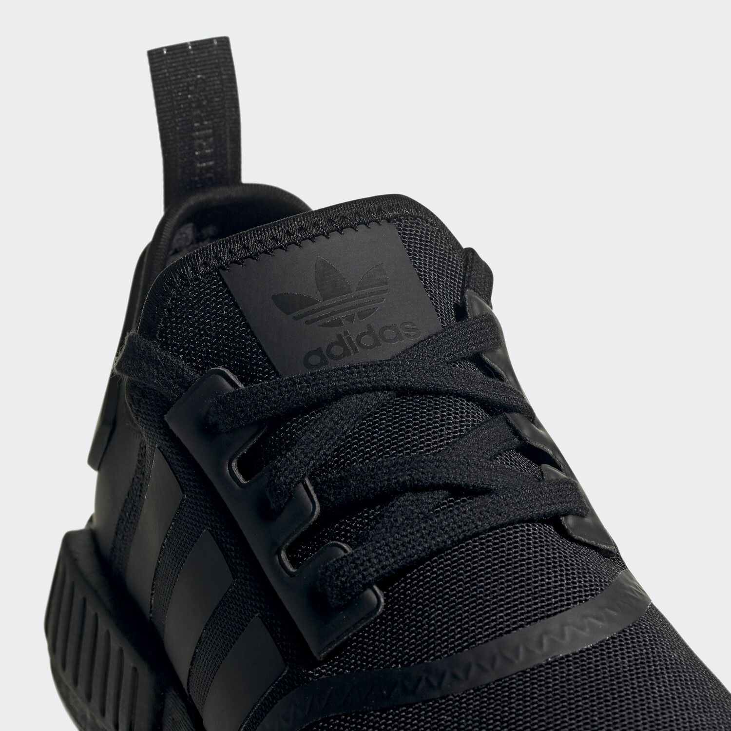 adidas nmd r1 runner in core black s31505