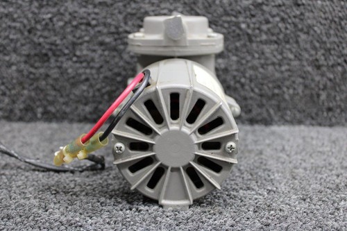 107CDC18-24 Thomas Air Compressor Assembly (Volts: 24) - Picture 4 of 8