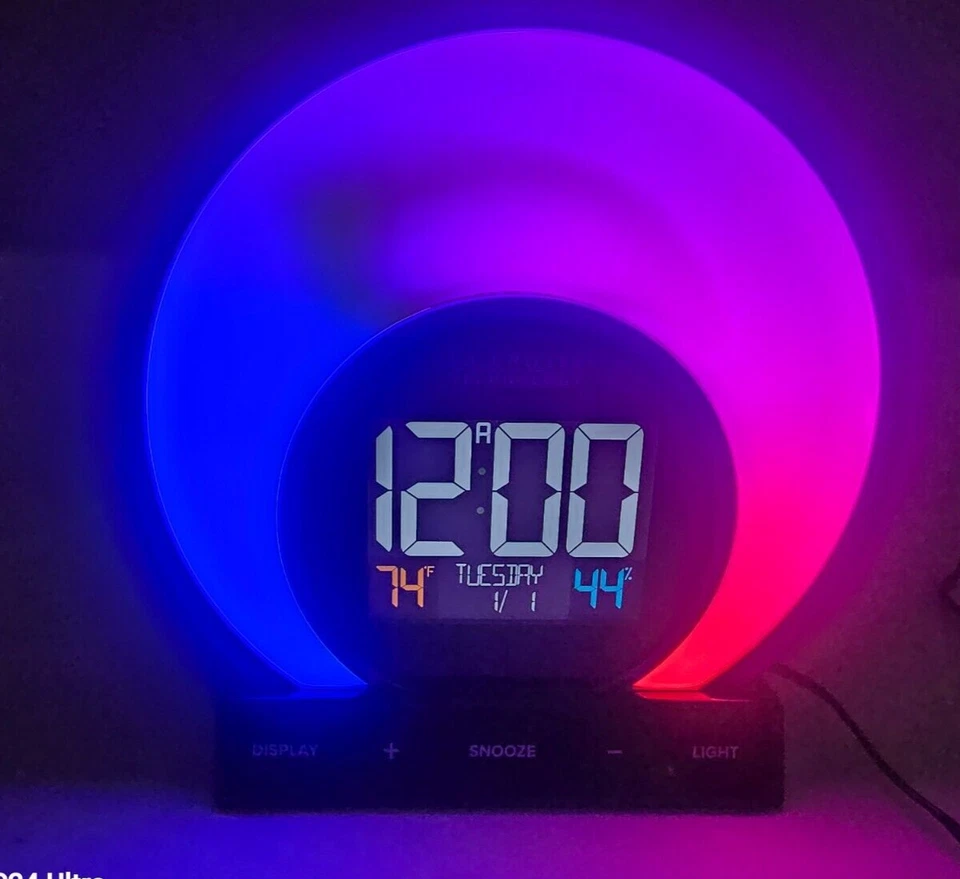 C80994 La Crosse Technology Soluna Mood Light Digital Alarm Clock - Image 2 of 4