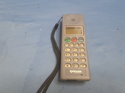 Vintage NEC Walkabout Sportz mobile phone MP5A1B2-1G