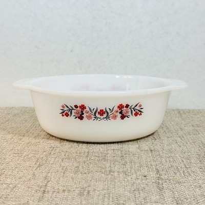 VTG 60s FIRE KING Primrose Round Casserole Dish 1.5-Qt Mixing Bowl Reverse Mark