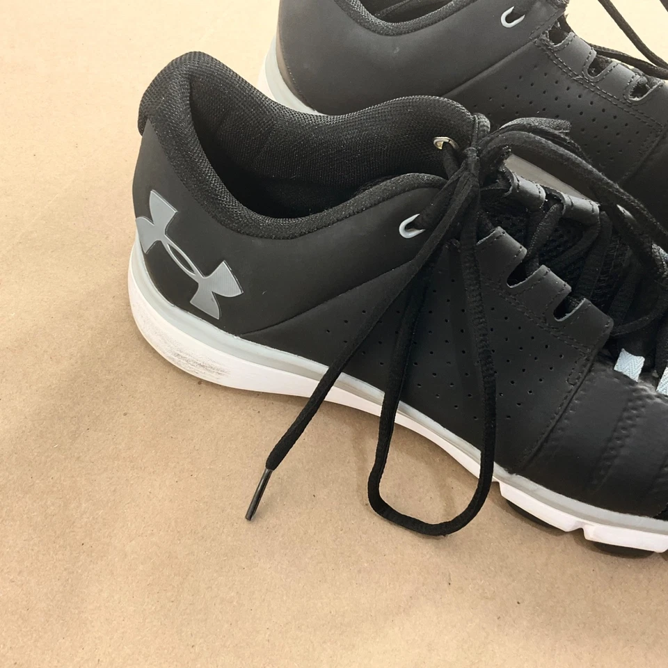 Under Armour Hombres Zapatos de Entrenamiento Atlético Negros EE. UU. 11.5 PCI 4501317202 Foto 3 de 4