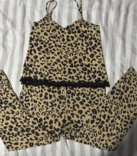 2 Piece Pyjama Set, Animal Print, Comfortable Clothing Good Condition Size m