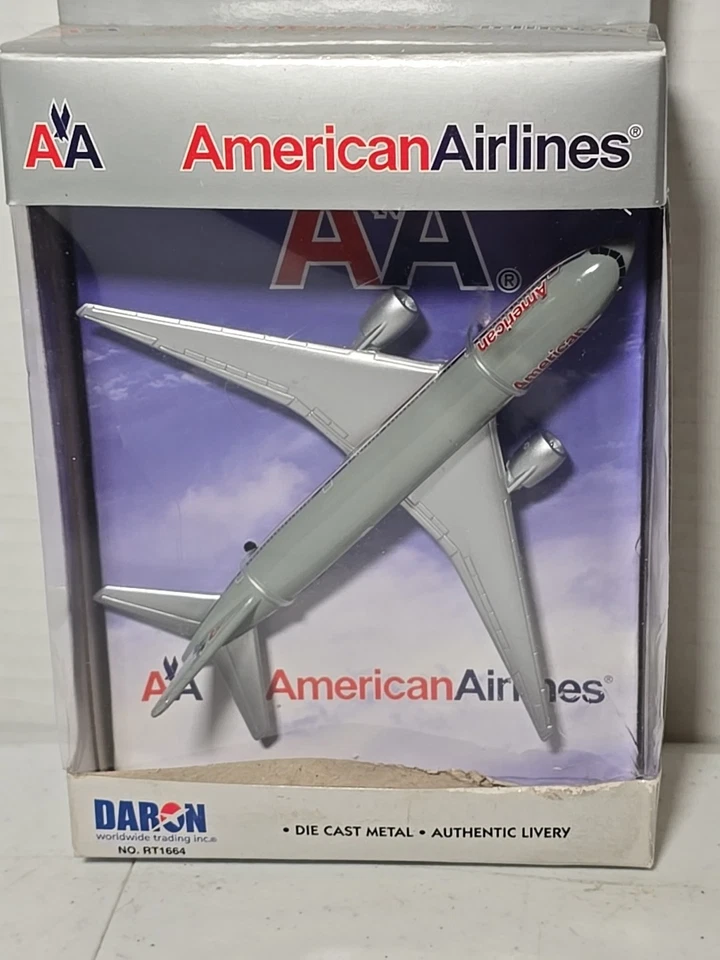 Daron Realtoy American Air Lines Eagle Livery Die Cast Model Airplane Vintage - Image 4 of 4