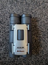 Nikon Aculon A30 Compact Binoculars 10x25