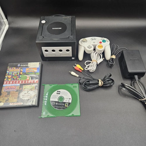 Nintendo DOL-101 GameCube Console Black BUNDLE Controller Star Wars Tested