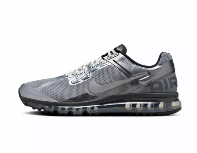 新品未使用 NIKE AIRMAX 2013 ナイキ エアマックス2013 デザートサンド 29.5㎝ - メルカリ