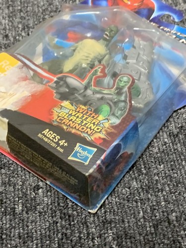 Marvel AMAZING SPIDER-MAN Movie Series INVISI-SKIN LIZARD Hasbro 2012 New Sealed - Picture 7 of 9