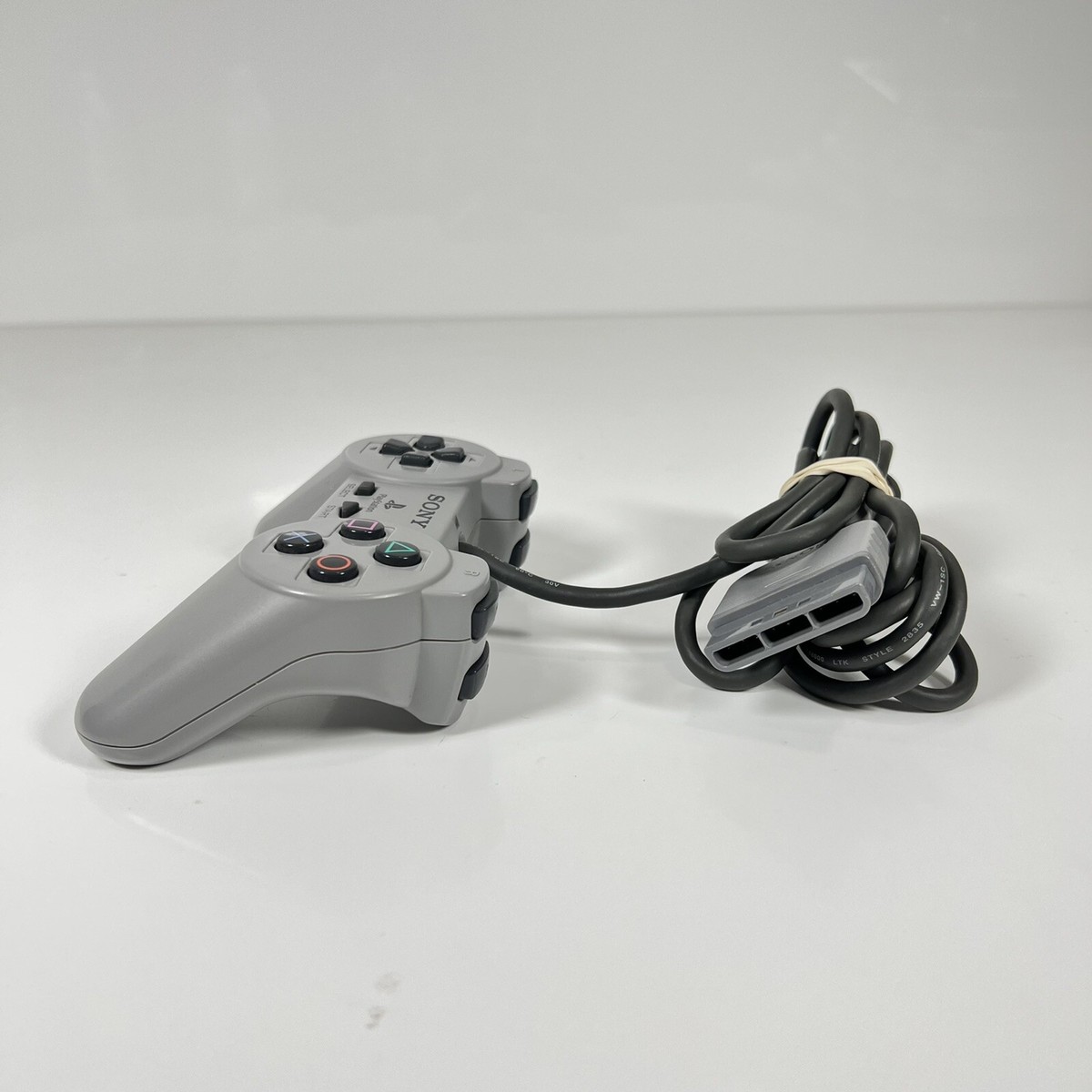 Intérieur cache tête de fourche pour moto Yamaha 50 TZR 4BA-F835V-00 Intérieur cache tête de fourche pour moto Yamaha 50 TZR 4BA-F835V-00