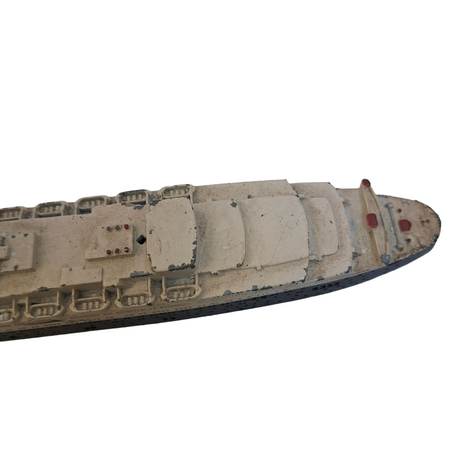 Triang Minic Ships RMS Queen Elizabeth Waterline Series Tri-ang Juguete de Colección M702 Foto 4 de 4