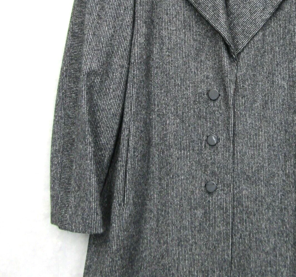 L. Magnin Coat Jacket Womens Medium Gray Vintage Wool Nipon Couture 3 Buttons - Image 4 of 4